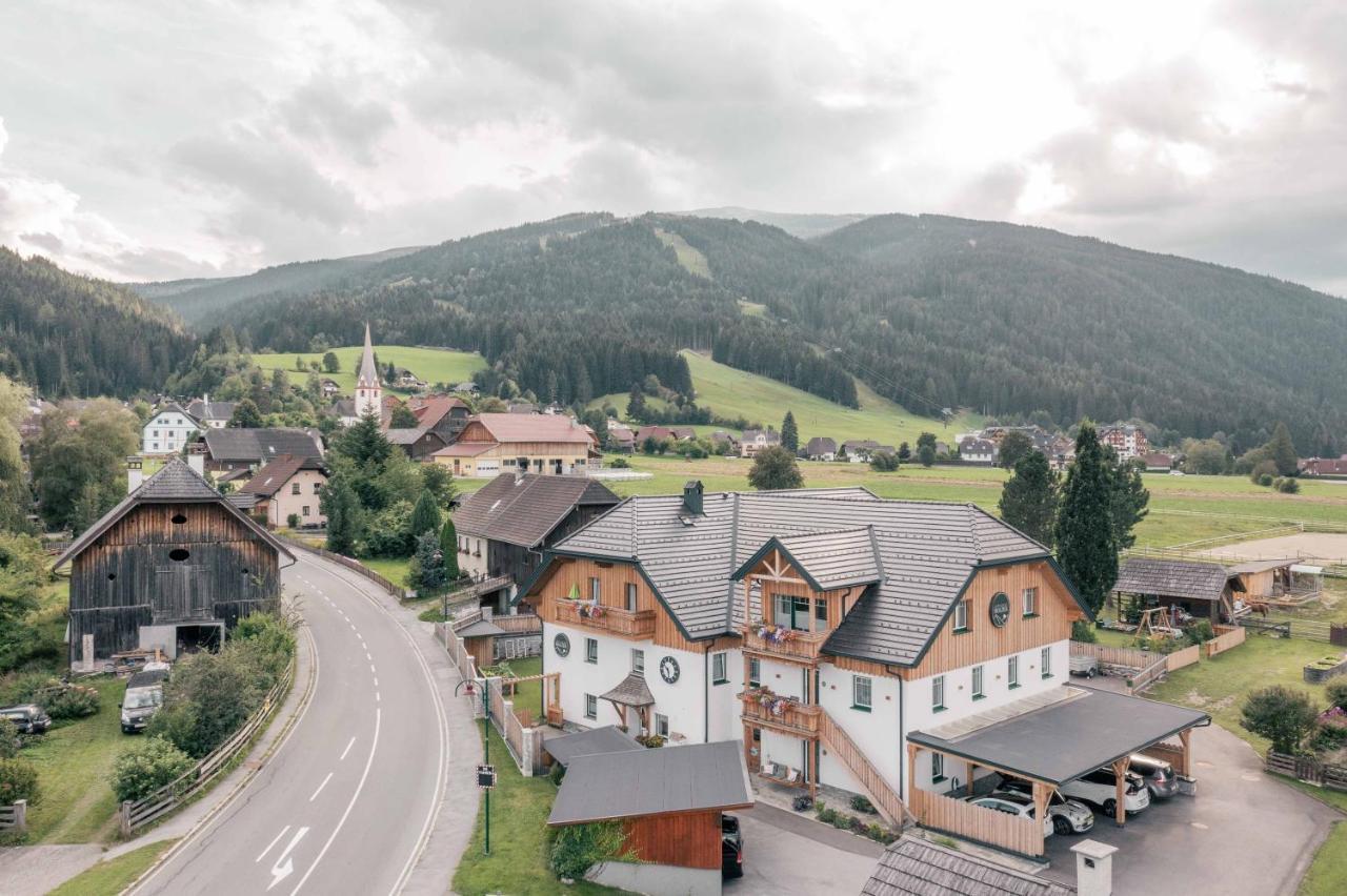 Landhaus Holzer Sankt Margarethen im Lungau Eksteriør billede